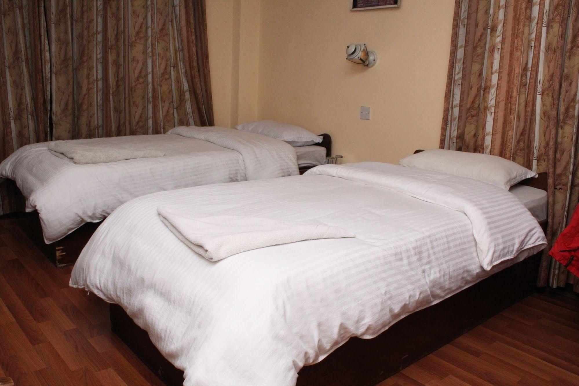 Karma Hotel Nepal Katmandú Exterior foto